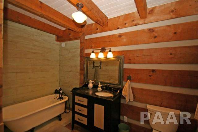 1087 Upper Spring Bay Road East Peoria, IL 61611 - Photo 13 of 21 Gallery Image 13