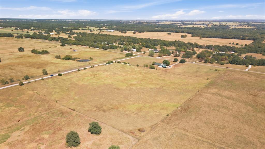 6411 West Line Road Collinsville, TX 76233 - Photo 33 of 40 Gallery Image 33
