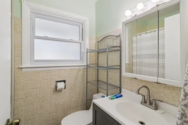 $245,000 | 2610 Killarney Drive, Cary, IL 60013