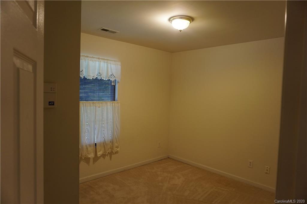 4121 Oakwood Road Charlotte, NC 28269 - Photo 10 of 15 a view of room