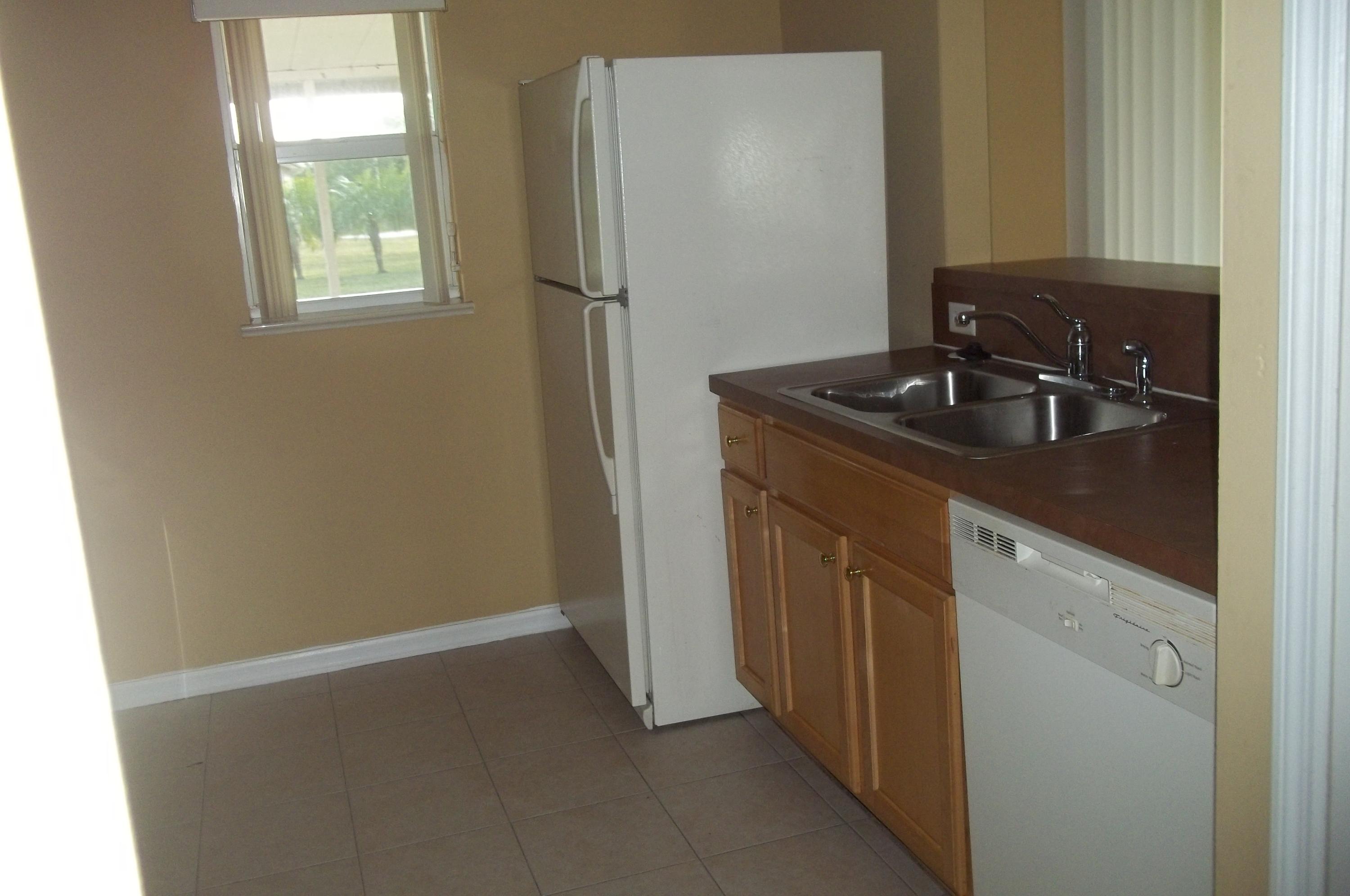 2680 Southwest Fair Isle Road Port St. Lucie, FL 34987 - Photo 14 of 25 101_4758