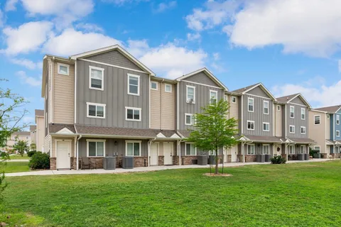 $775,000 | 21155 Gosling Road, Unit 22AD, Spring, TX 77388