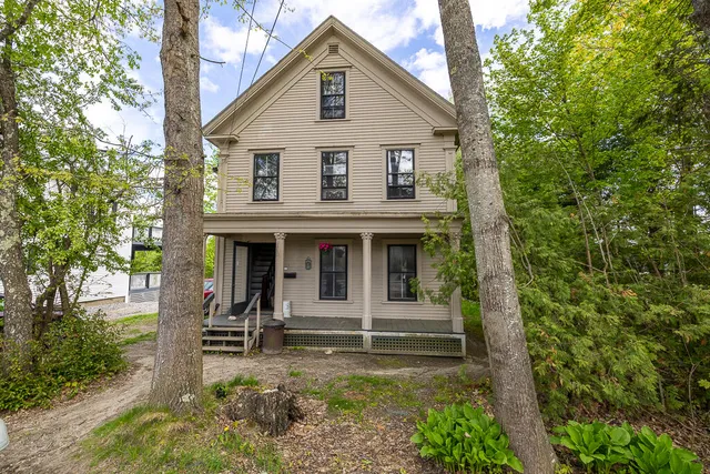 $385,000 | 391 Front Street, Richmond, ME 04357