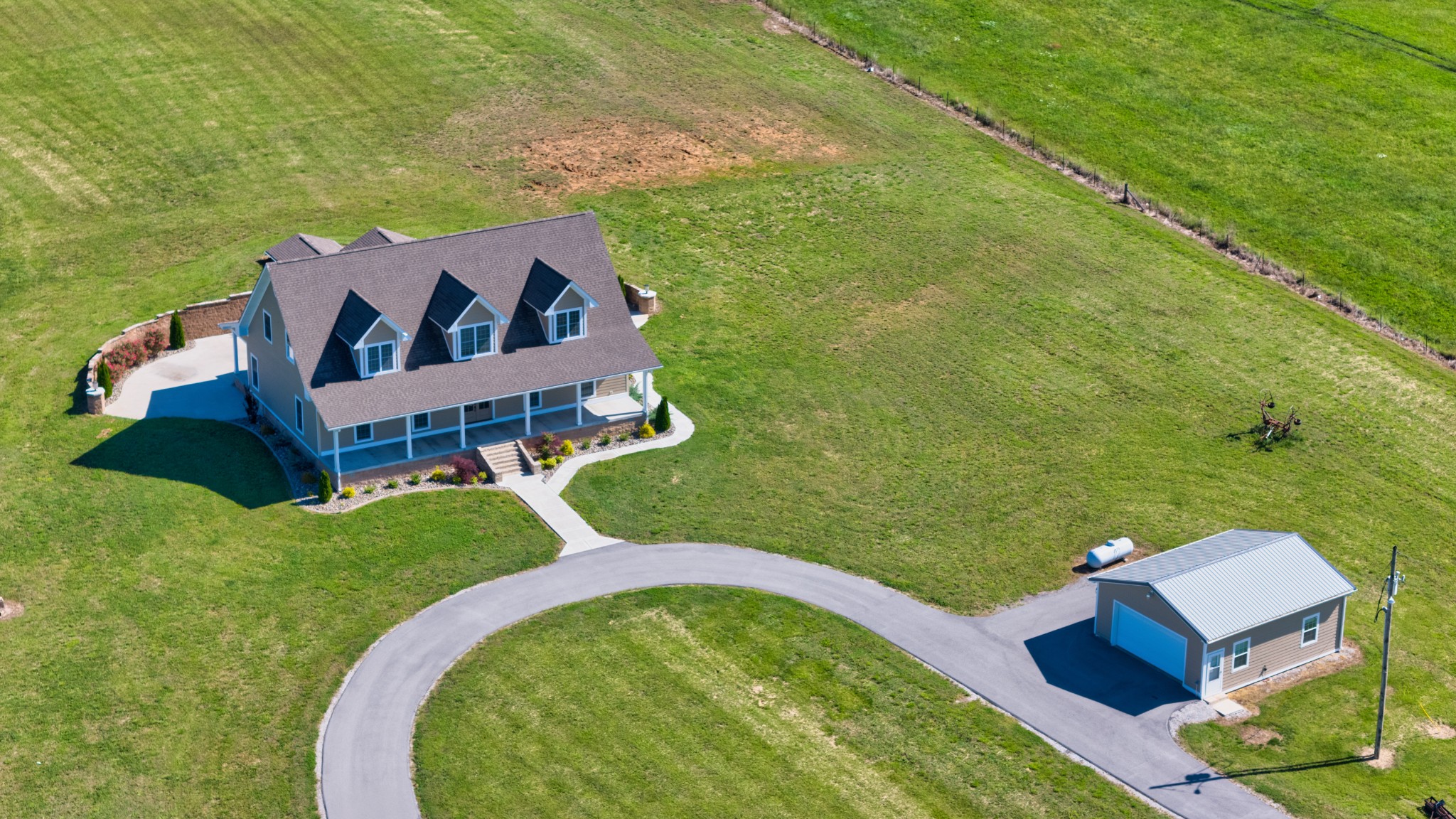 315 Blue And Gray Park Road Elkton, KY 42220 - Photo 6 of 66 a view of a house with a big yard