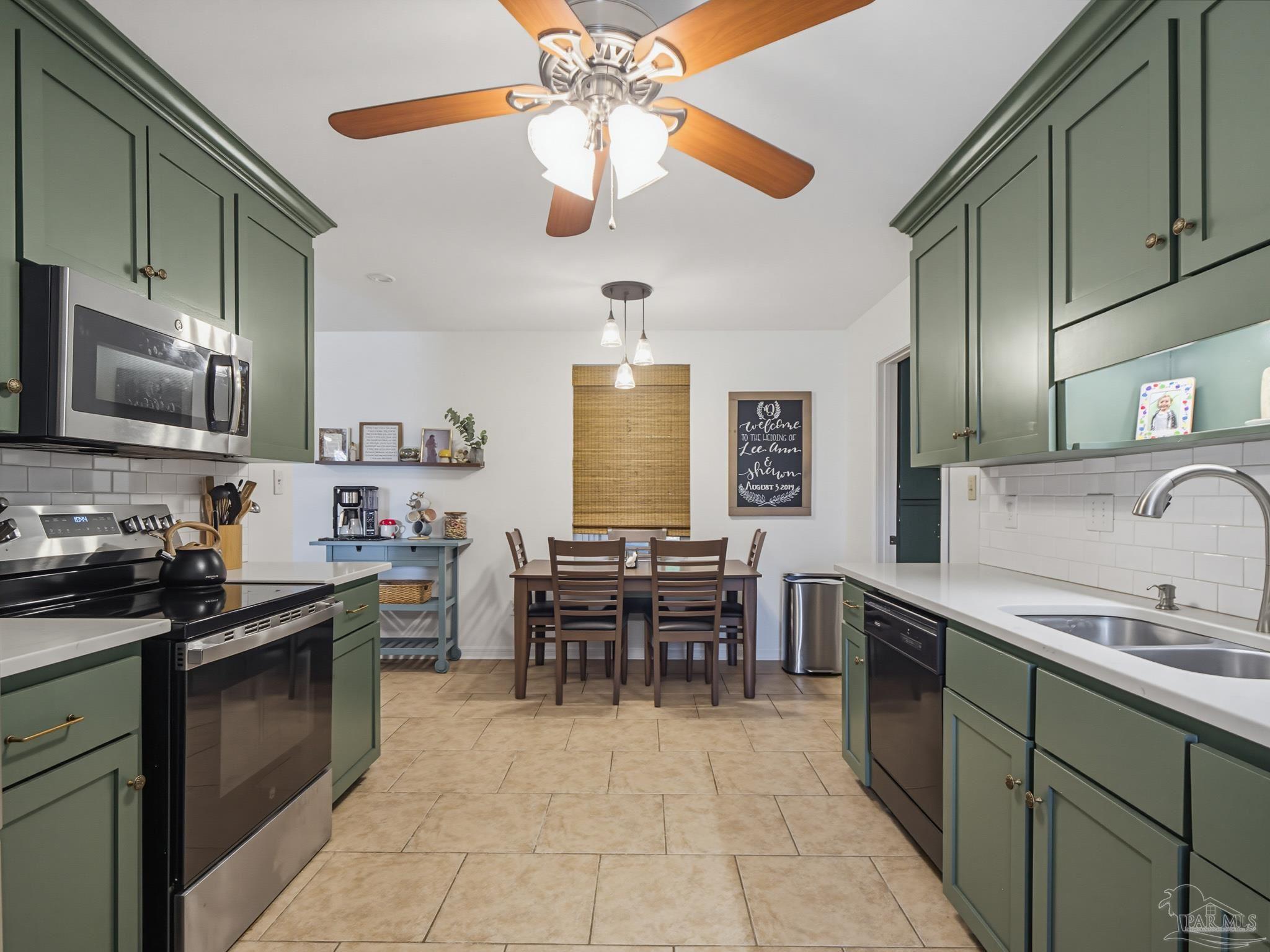 105 Beland Road Pensacola, FL 32534 - Photo 15 of 61