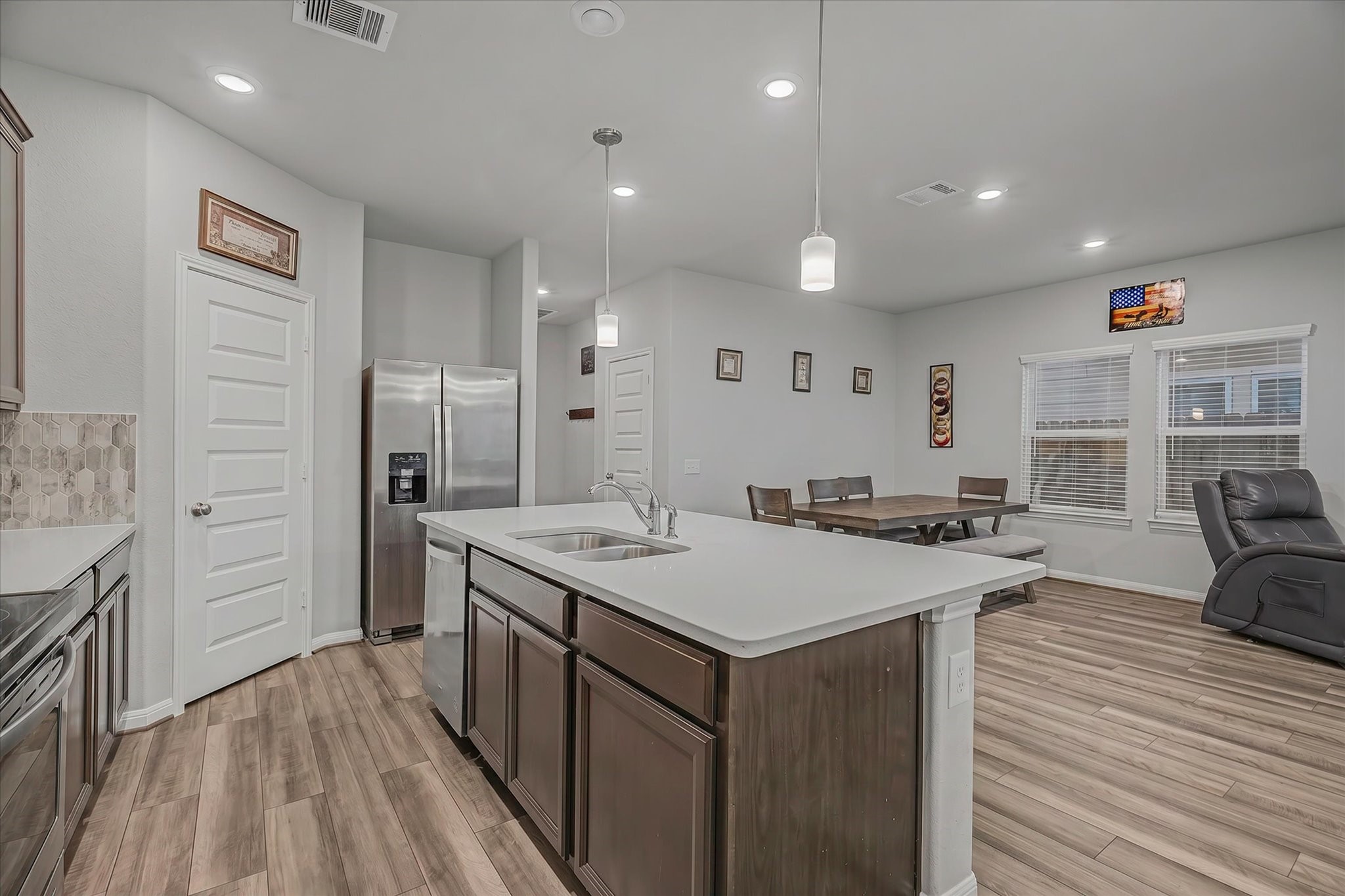 6918 Lebec Drive Rosharon, TX 77583 - Photo 15 of 48