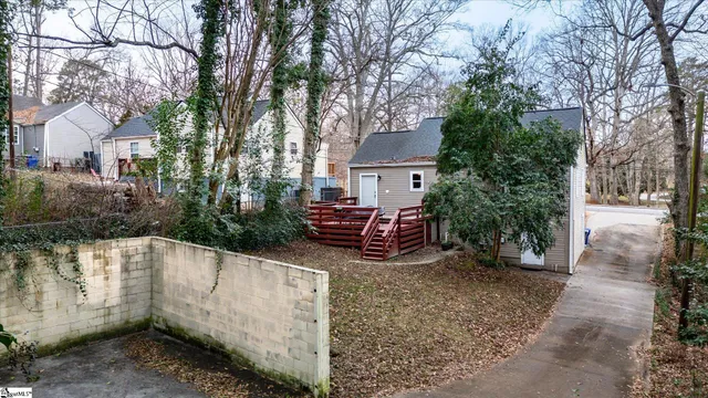 $214,900 | 137 South Cleveland Park Drive, Spartanburg, SC 29303