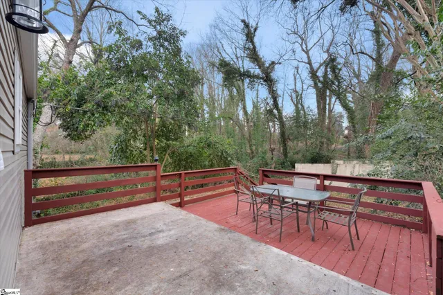 $214,900 | 137 South Cleveland Park Drive, Spartanburg, SC 29303