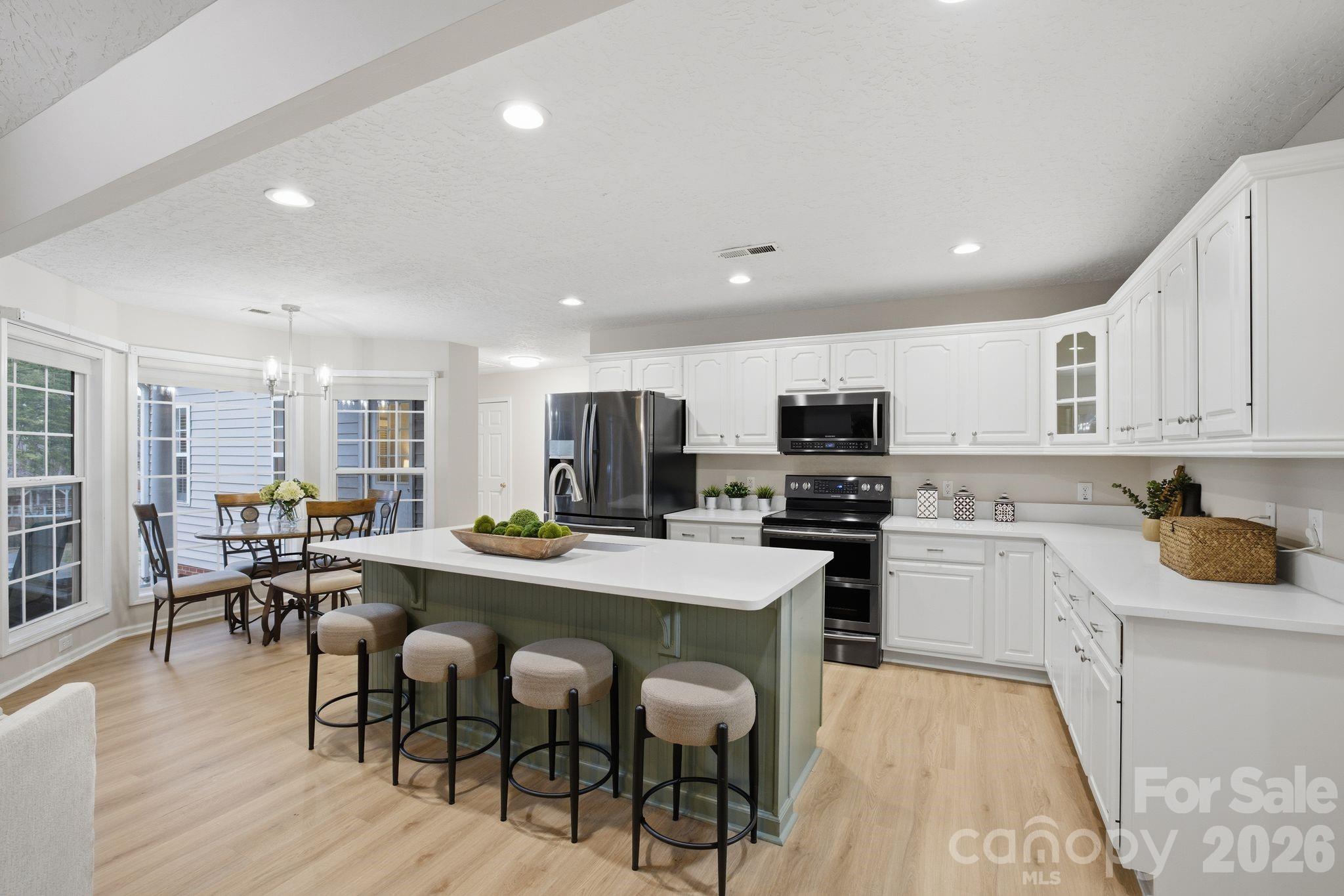 9372 Island Point Road Sherrills Ford, NC 28673 - Photo 6 of 18