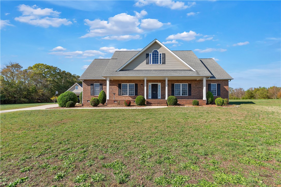 295 Public Well Road Anderson, SC 29626 - Photo 2 of 32