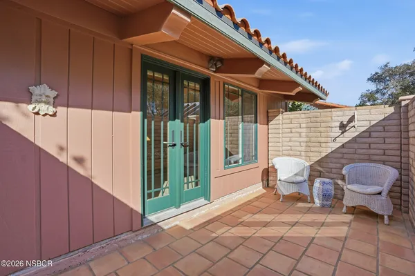 $1,095,000 | 1251 Mesa Oaks Lane, Lompoc, CA 93436