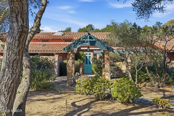 $1,095,000 | 1251 Mesa Oaks Lane, Lompoc, CA 93436