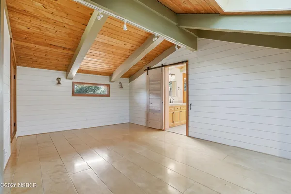 $1,095,000 | 1251 Mesa Oaks Lane, Lompoc, CA 93436
