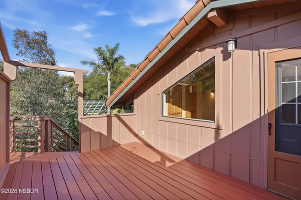 $1,095,000 | 1251 Mesa Oaks Lane, Lompoc, CA 93436