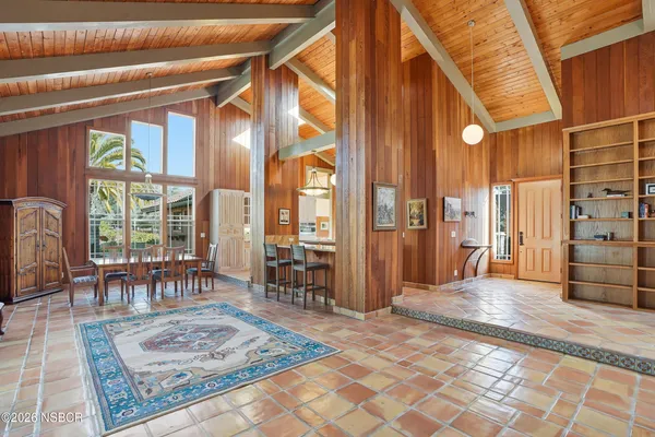 $1,095,000 | 1251 Mesa Oaks Lane, Lompoc, CA 93436