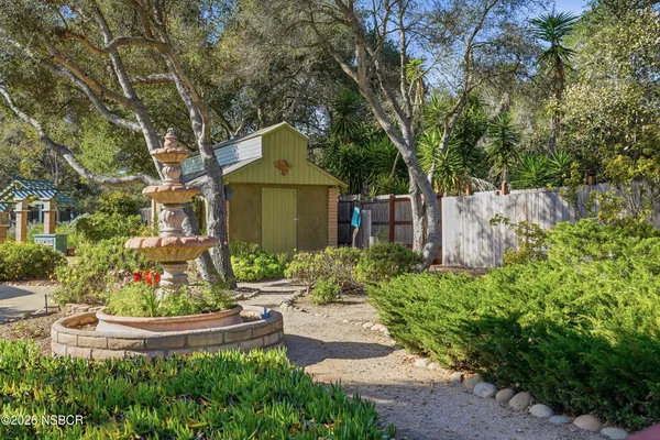 $1,095,000 | 1251 Mesa Oaks Lane, Lompoc, CA 93436