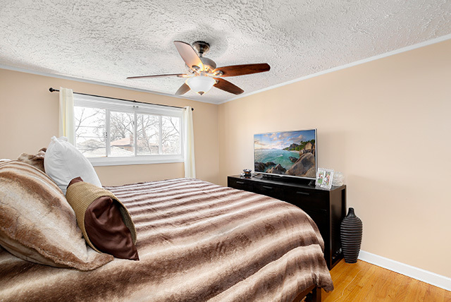 7237 Lake Street Morton Grove, IL 60053 - Photo 19 of 24