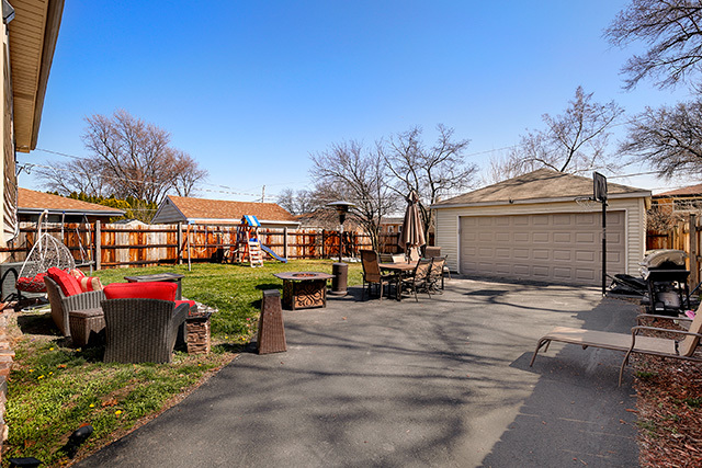 7237 Lake Street Morton Grove, IL 60053 - Photo 23 of 24