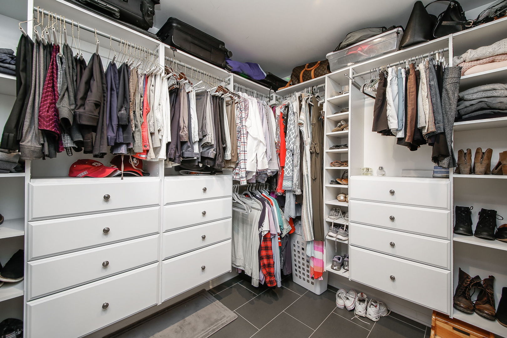 231 Hill Road Willowbrook, IL 60527 - Photo 21 of 35