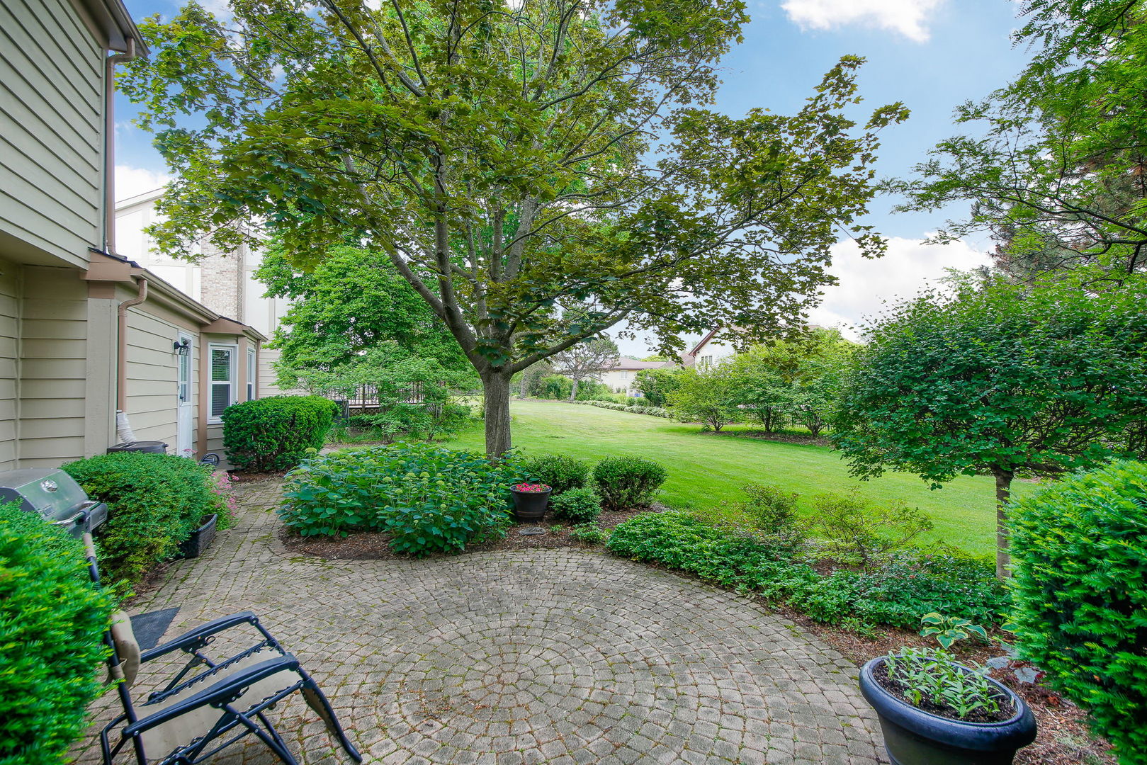 231 Hill Road Willowbrook, IL 60527 - Photo 32 of 35