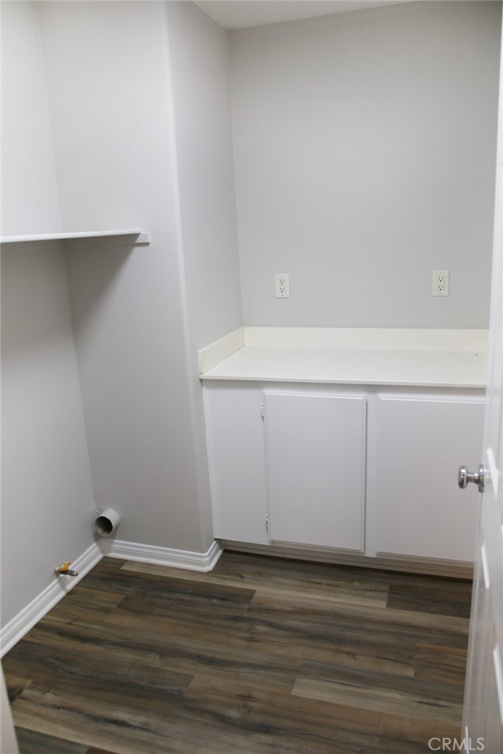 43641 Rucker Street Lancaster, CA 93535 - Photo 14 of 34 laundry room