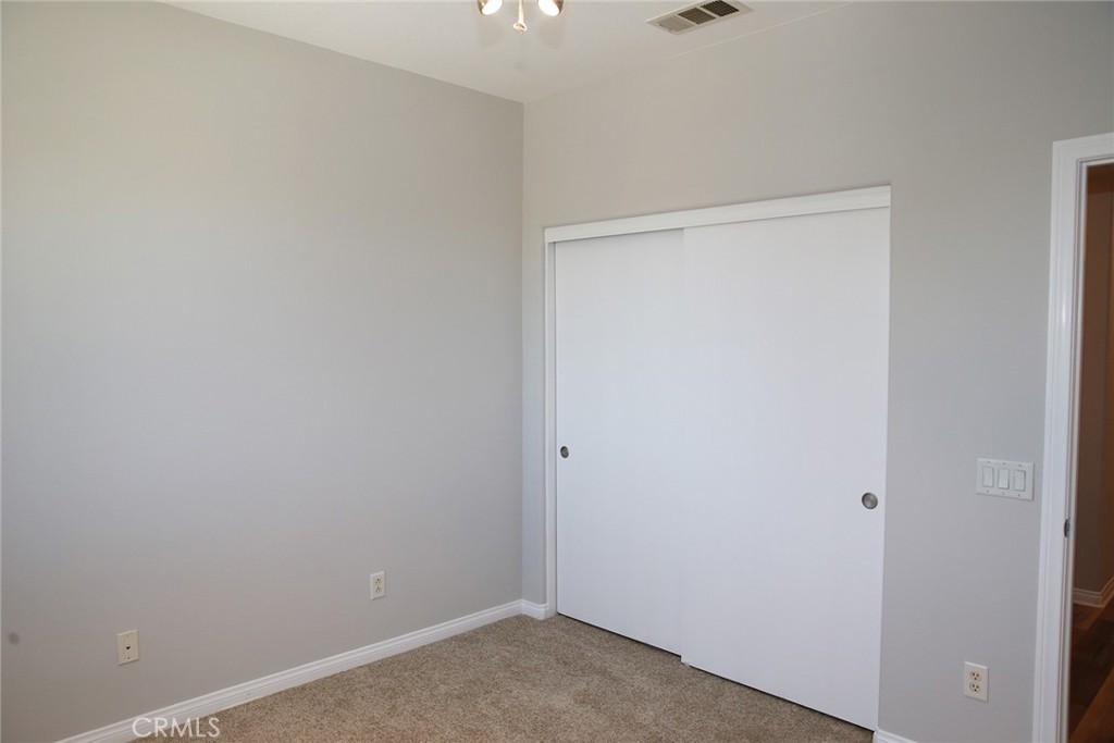 43641 Rucker Street Lancaster, CA 93535 - Photo 20 of 34 Guest bedroom2