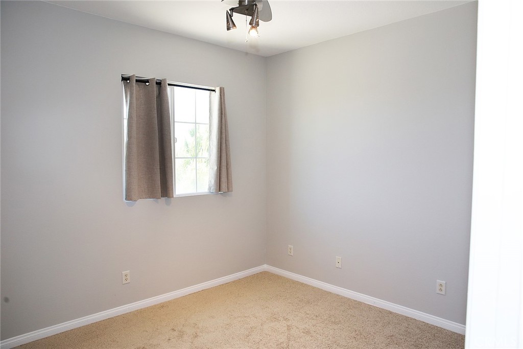43641 Rucker Street Lancaster, CA 93535 - Photo 21 of 34 Guest bedroom2