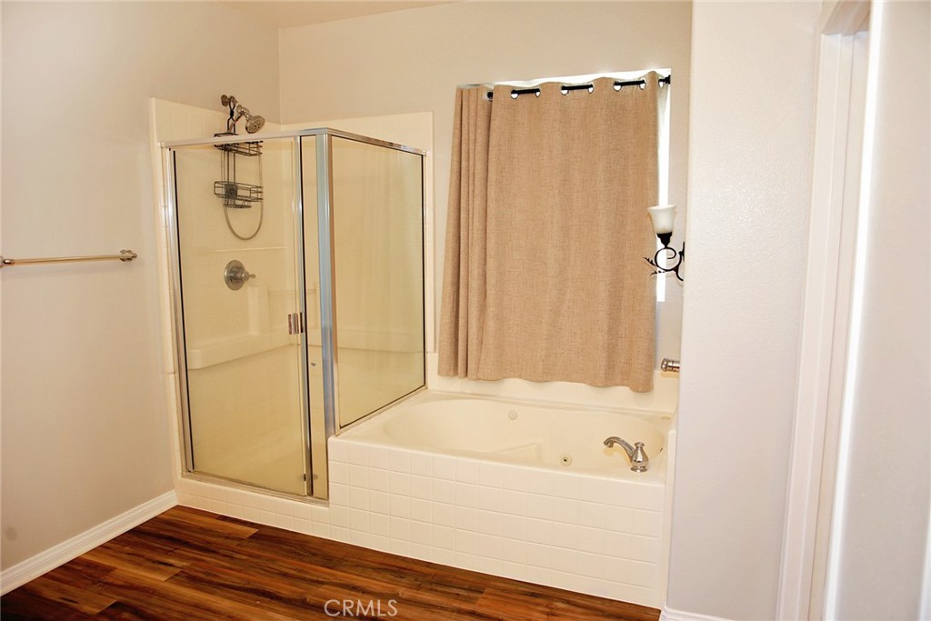 43641 Rucker Street Lancaster, CA 93535 - Photo 27 of 34 Main room Bathroom