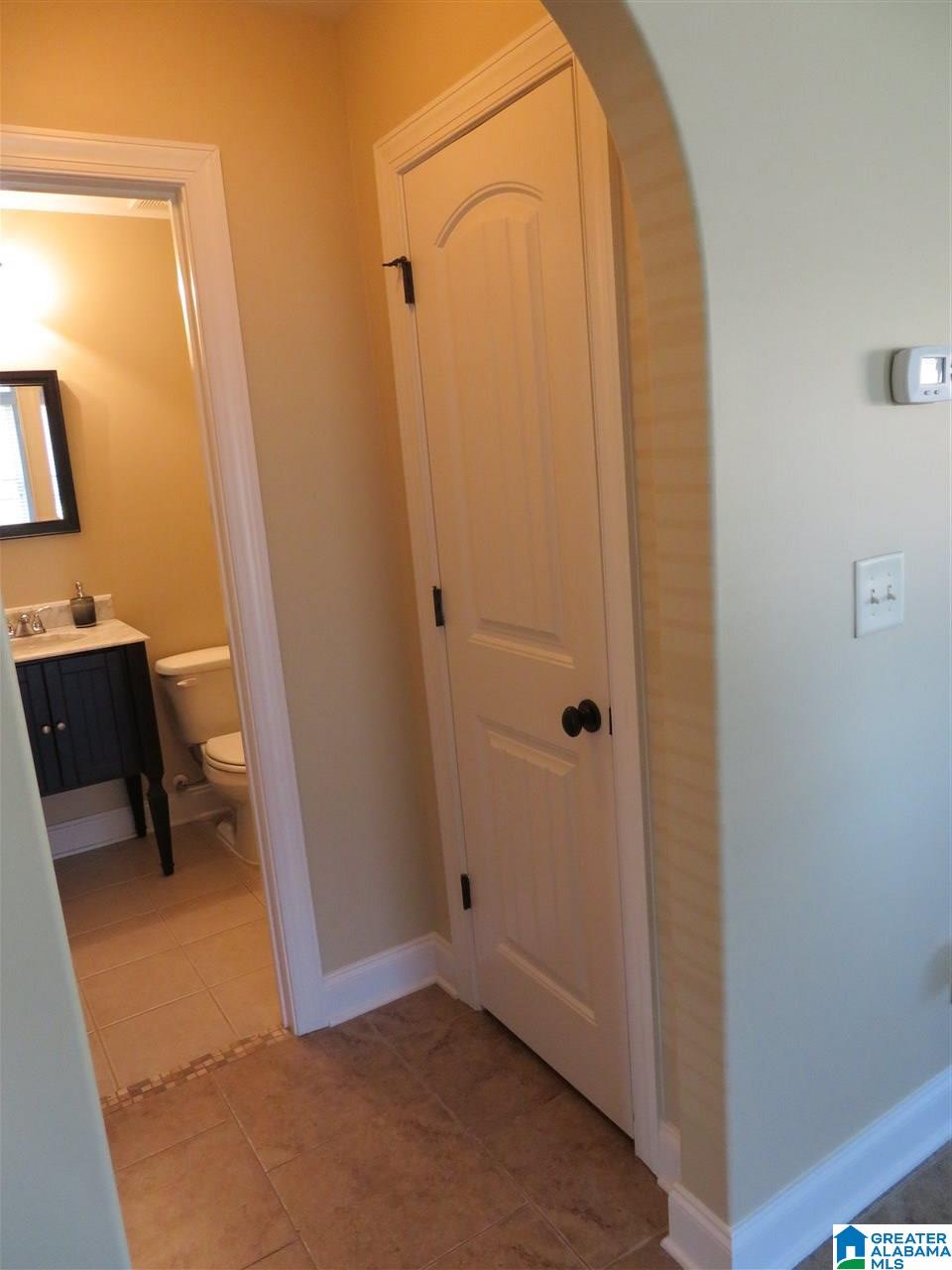 227 Falling Waters Way Alabaster, AL 35114 - Photo 10 of 34
