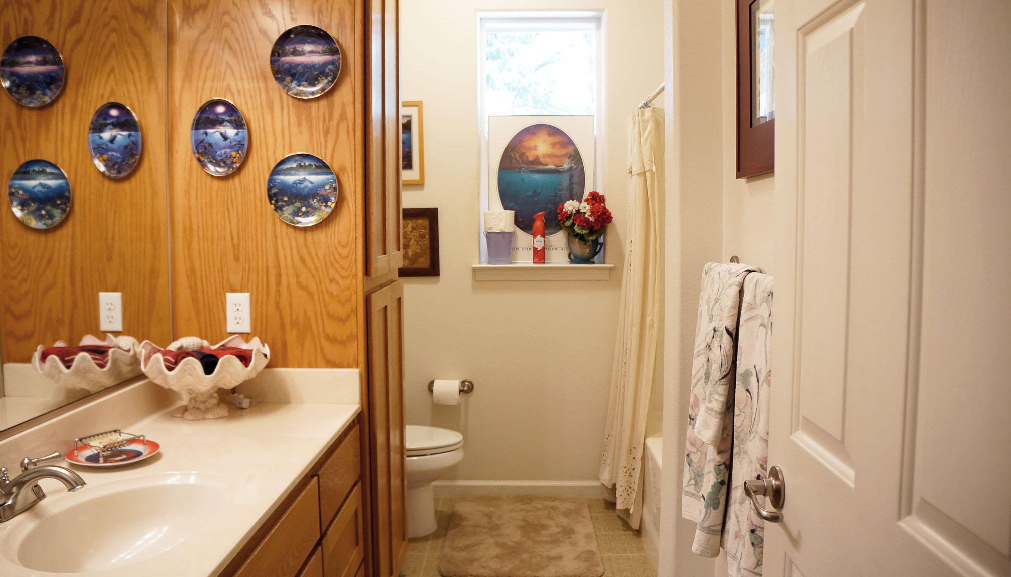 21795 Graham Road Manton, CA 96059 - Photo 54 of 95 Guest Bathroom