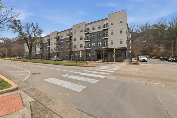 $259,000 | 782 Riverfront Parkway, Unit 307, Chattanooga, TN 37402