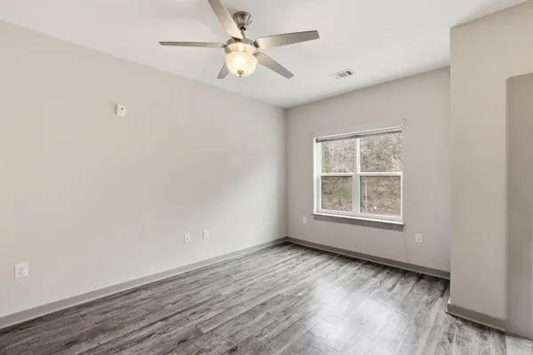 $259,000 | 782 Riverfront Parkway, Unit 307, Chattanooga, TN 37402