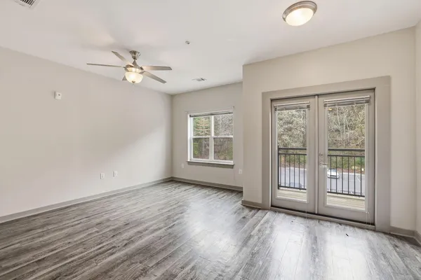 $259,000 | 782 Riverfront Parkway, Unit 307, Chattanooga, TN 37402