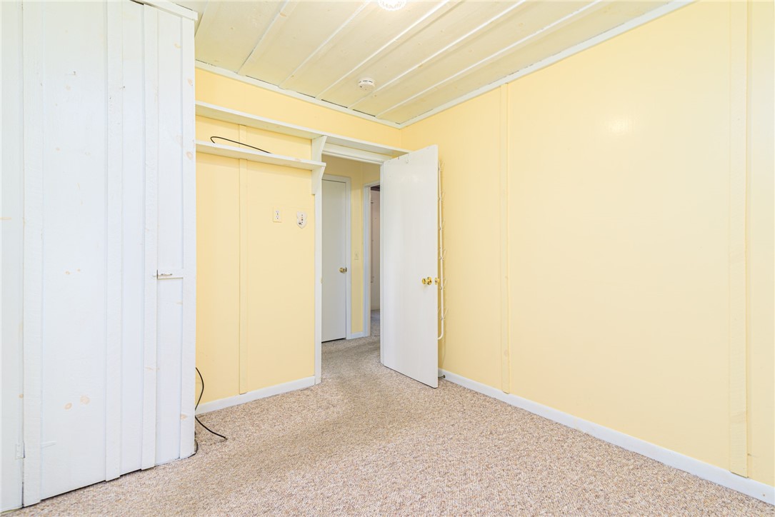 316 Middlebridge Road South Kingstown, RI 02879 - Photo 18 of 35