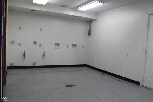 $240,000 | 809 South Harrison Street, Alexandria, IN 46001