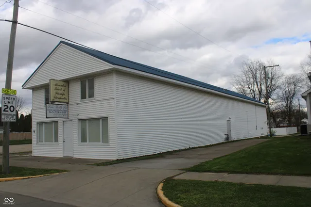 $240,000 | 809 South Harrison Street, Alexandria, IN 46001