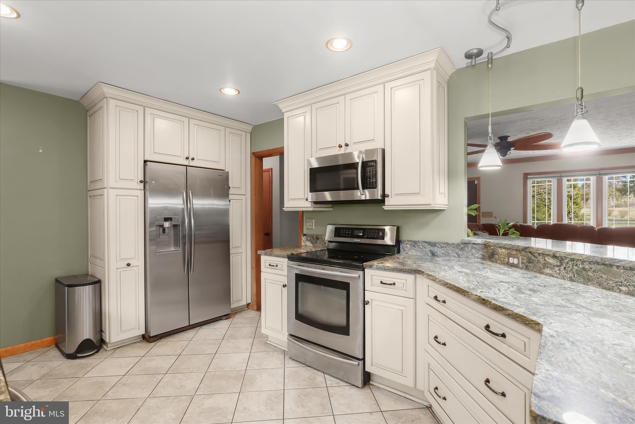 3919 West Chapel Road Aberdeen, MD 21001 - Photo 21 of 63 Eat In Kitchen