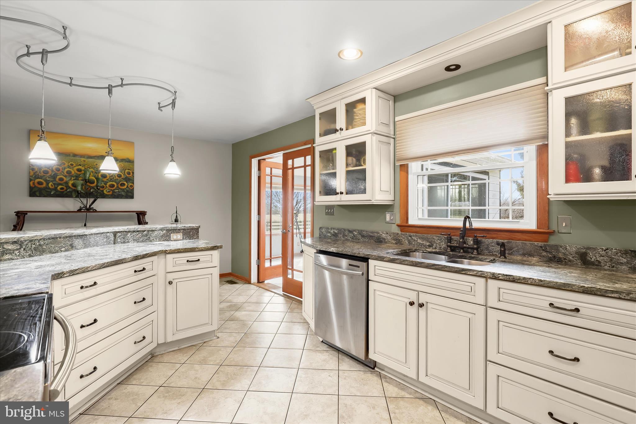 3919 West Chapel Road Aberdeen, MD 21001 - Photo 24 of 63 Eat In Kitchen