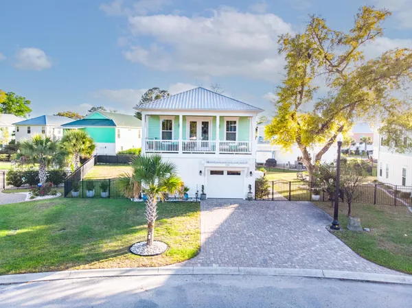 $558,500 | 109 McIlroy Court, Murrells Inlet, SC 29576