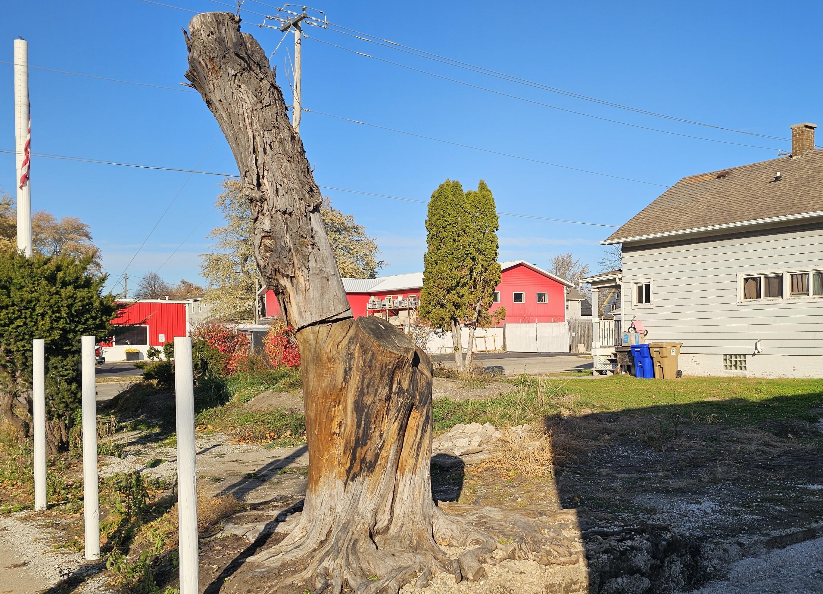 823 45th Street Kenosha, WI 53140 - Photo 5 of 6 20251117_140526 (1)