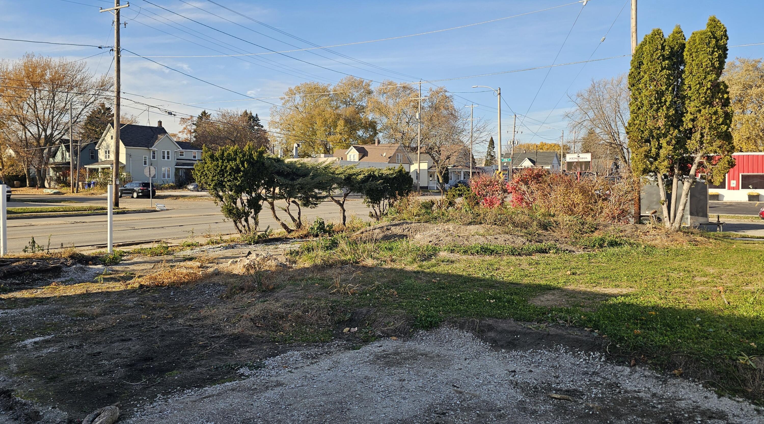 823 45th Street Kenosha, WI 53140 - Photo 6 of 6 20251117_140622