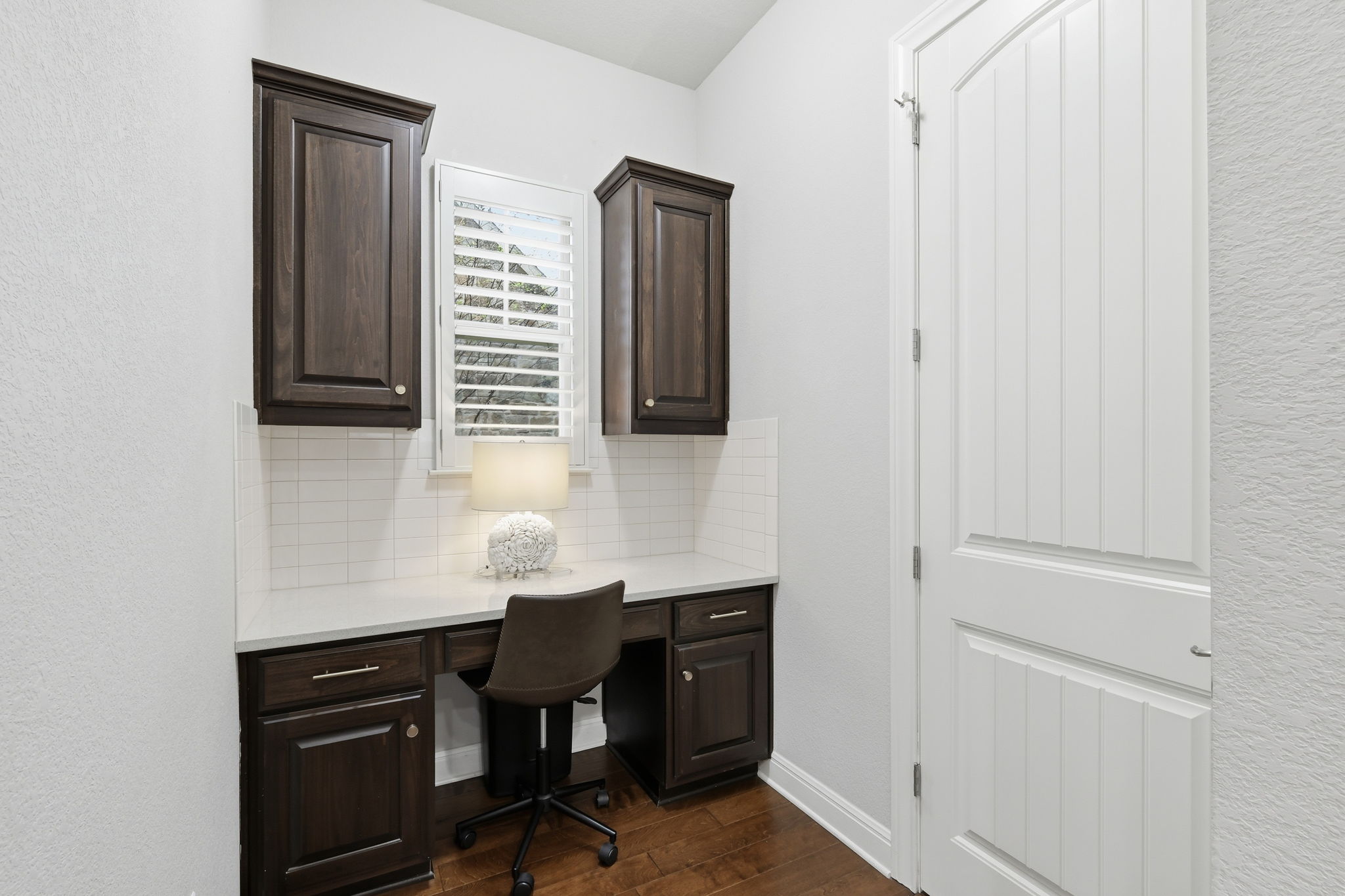 2608 Barbera Pass, Unit 90 Austin, TX 78748 - Photo 10 of 37 Office Area off of the Kitchen and Laundry room.