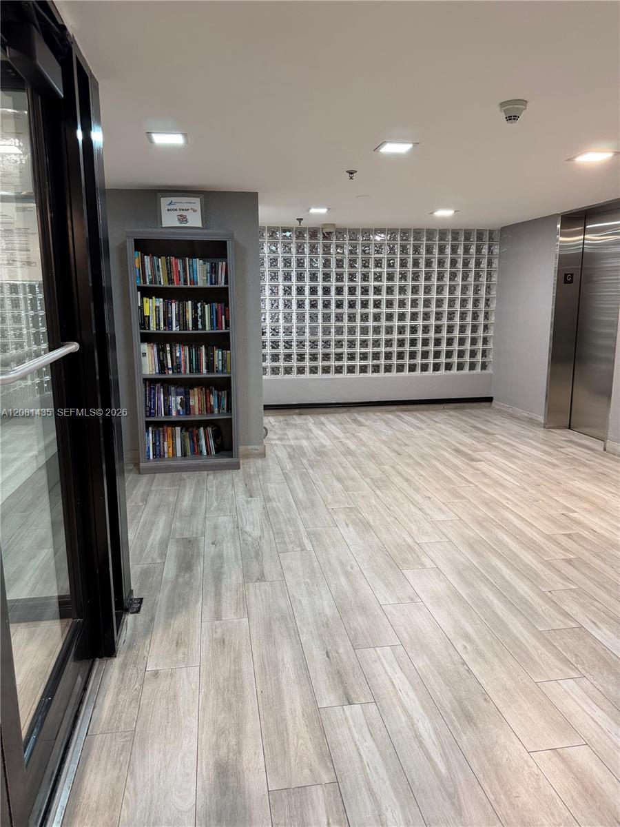 200 Southeast 15th Road, Unit 9I Miami, FL 33129 - Photo 54 of 57 Gallery Image 54