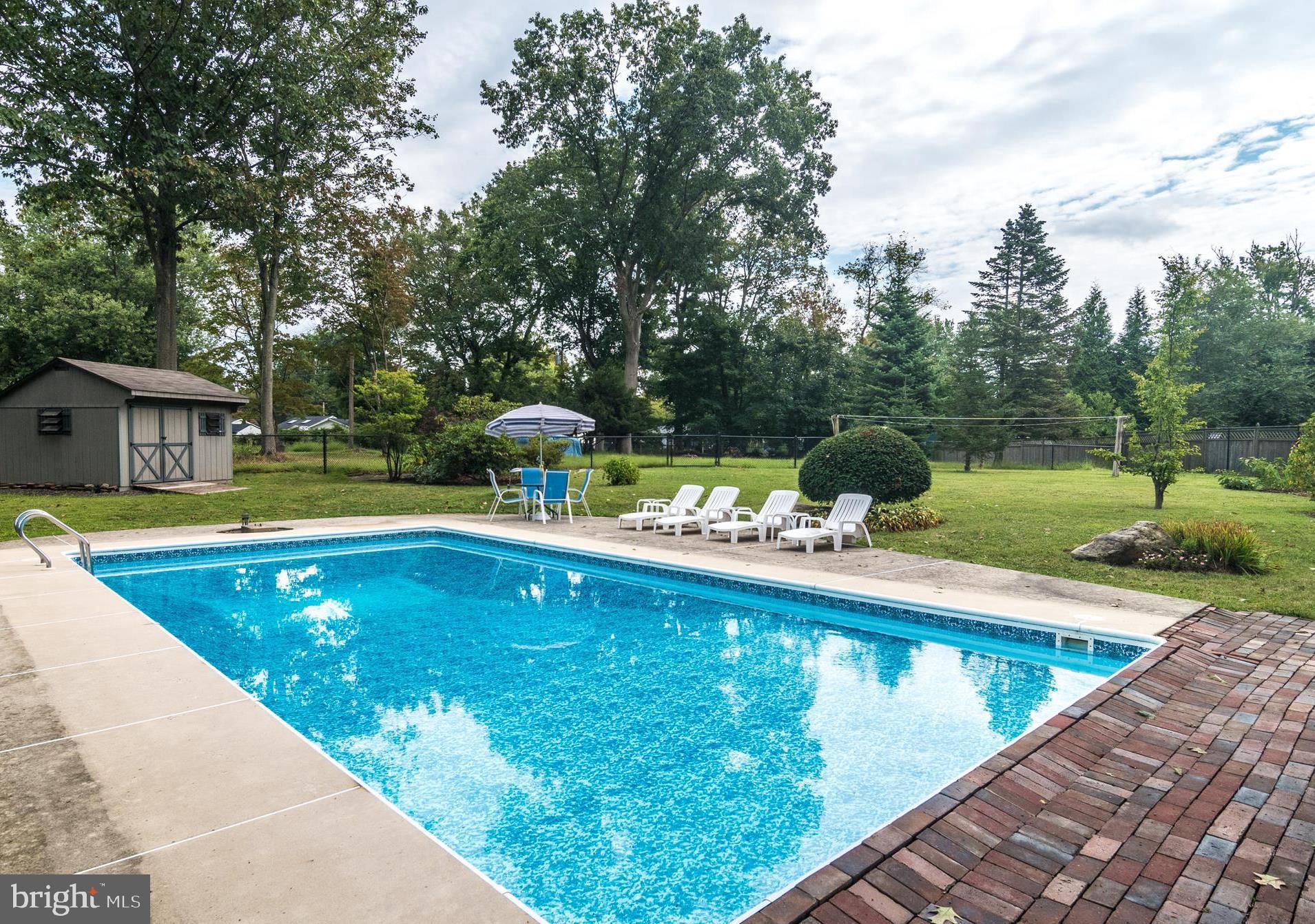 203 West Sandy Ridge Road Doylestown, PA 18901 - Photo 5 of 29
