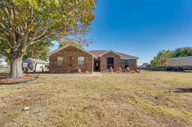 $419,900 | 2115 The Crossings Drive, Lowry Crossing, TX 75069