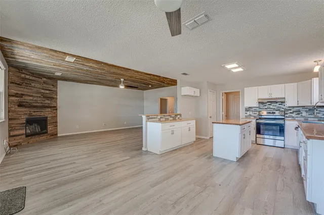 $419,900 | 2115 The Crossings Drive, Lowry Crossing, TX 75069