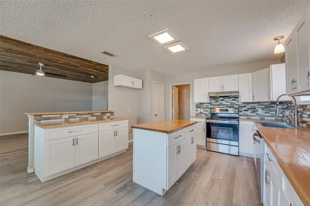 $419,900 | 2115 The Crossings Drive, Lowry Crossing, TX 75069