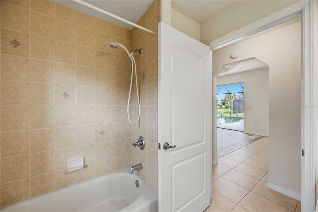 244 Fairway Road Rotonda West, FL 33947 - Photo 25 of 46 Gallery Image 25