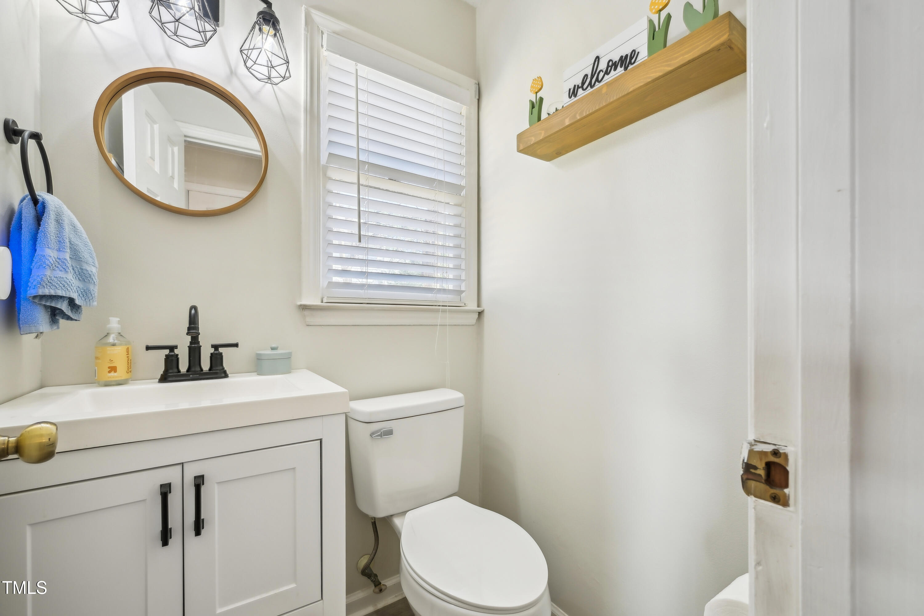 4532 Draper Road Raleigh, NC 27616 - Photo 12 of 24 18-print-Draper Rd-28032025-018