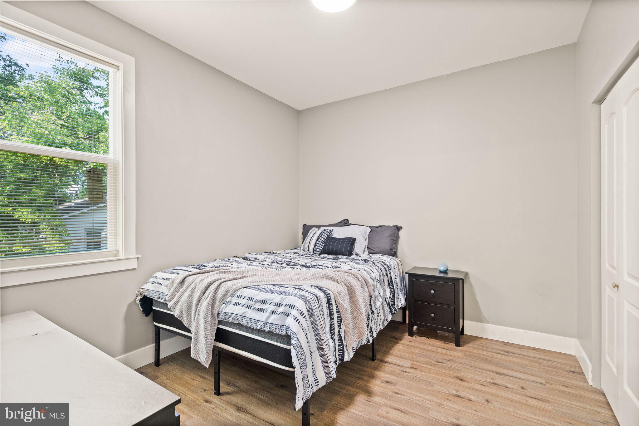 8518 Thomas Drive Manassas, VA 20110 - Photo 20 of 43